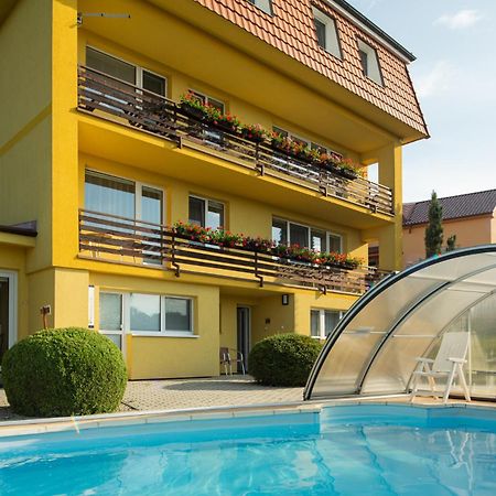 Pension Primus Beroun  Esterno foto