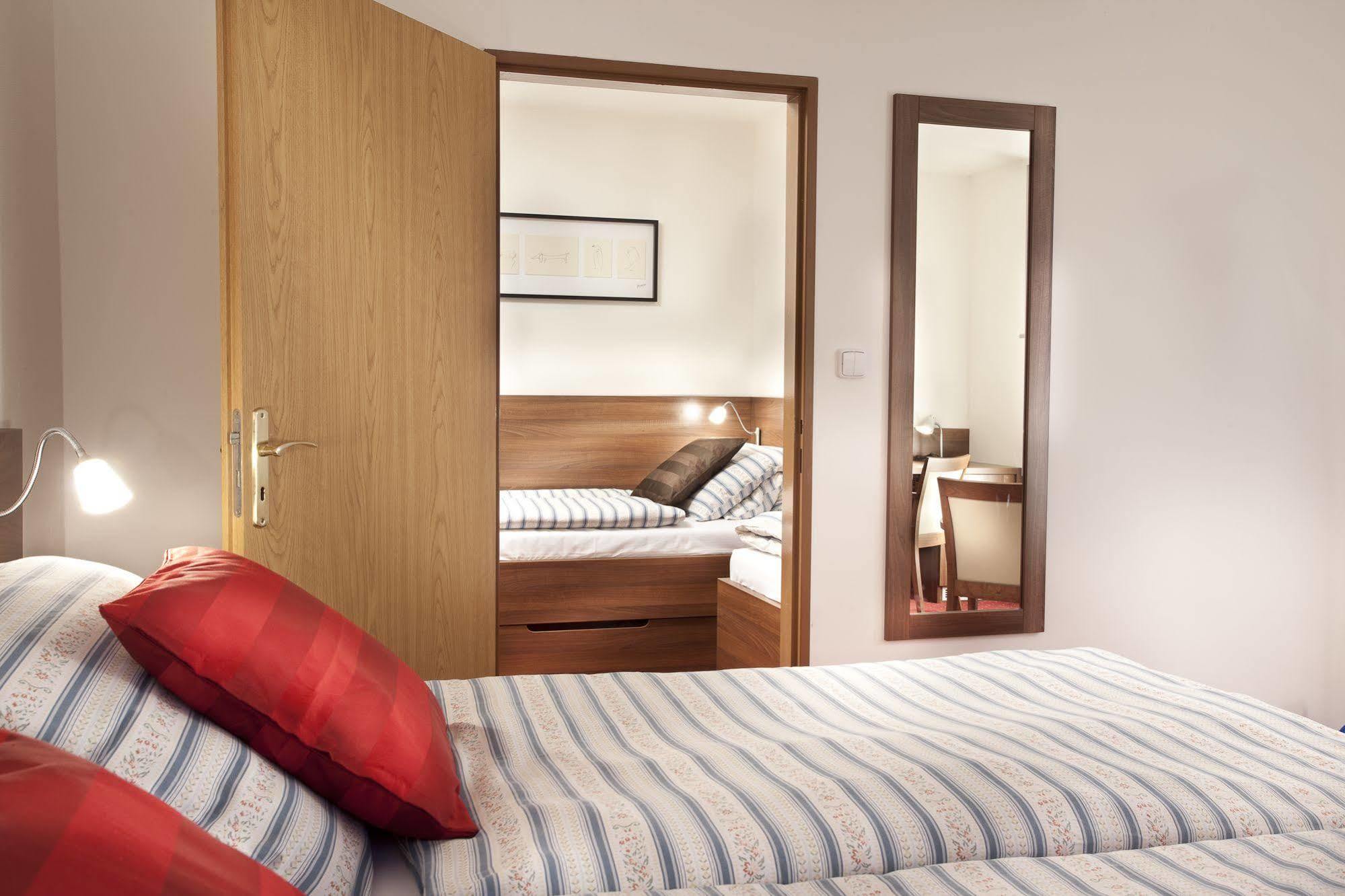 Pension Primus Beroun  Esterno foto